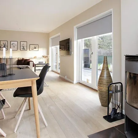 One-bedroom In Brastad 2 Holiday home Skagen