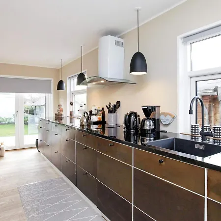 One-bedroom In Brastad 2 *