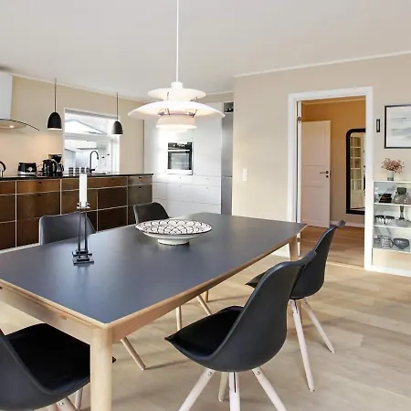 One-bedroom In Brastad 2 Semesterbostad *
