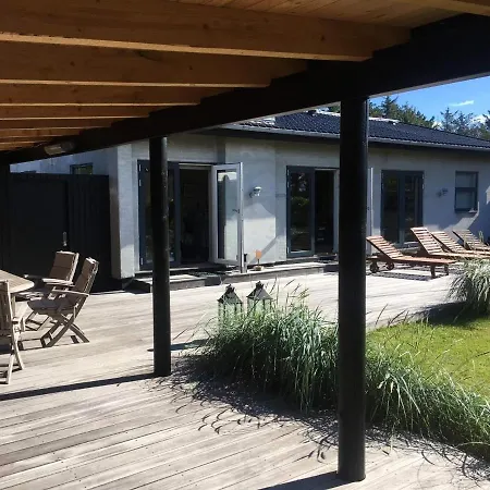 One-bedroom In Brastad 2 *